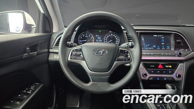 Hyundai Avante AD 1.6 GDI Value Plus, 2018 14