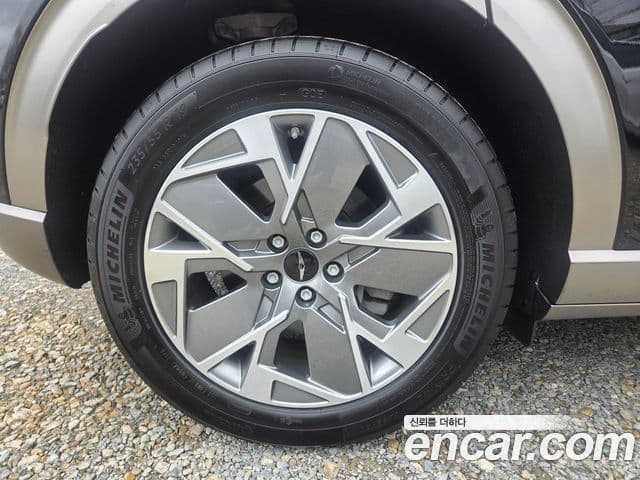 Genesis GV60 Standard, 2022 все фото