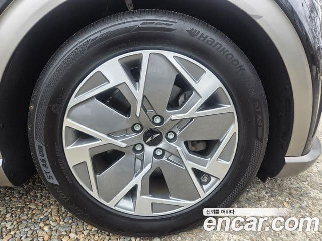 Genesis GV60 Standard, 2022 12