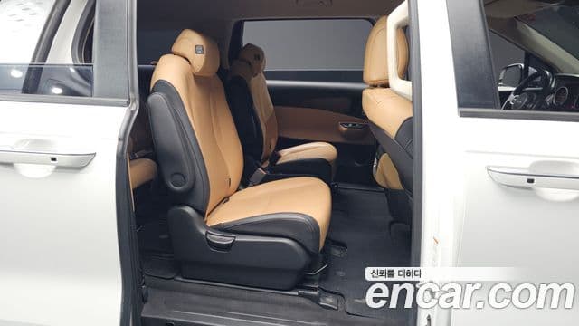 Kia Carnival 4세대 Prestige, 2022 12