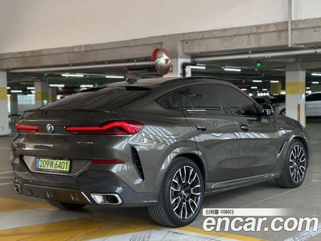BMW X6 (G06) xDrive40i M Sport, 2025 2