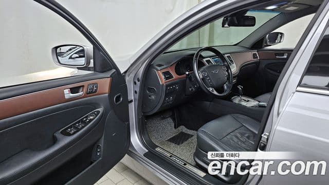 Hyundai Genesis VIP팩, 2012 10