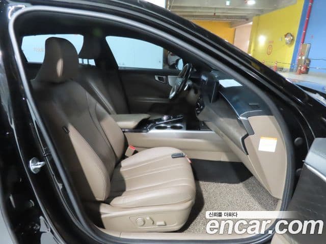 Kia K8 гибрид Noblesse, 2022 13