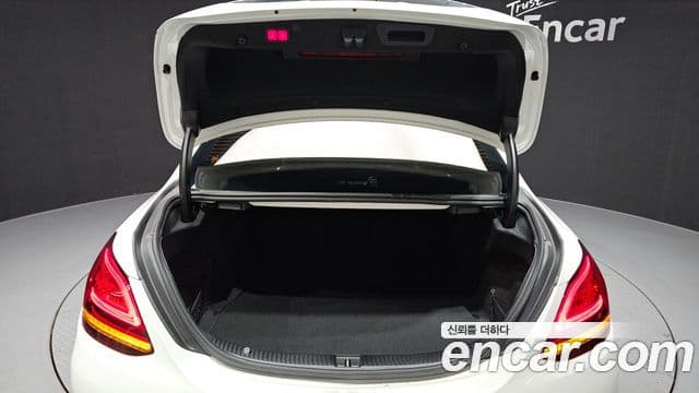 Mercedes-Benz C-класс W205 AMG Line, 2021 20