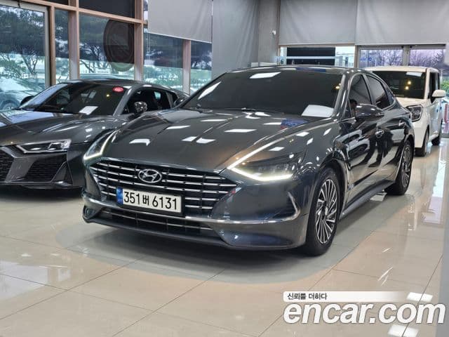 Hyundai Sonata гибрид (DN8) Premium Plus, 2022 1