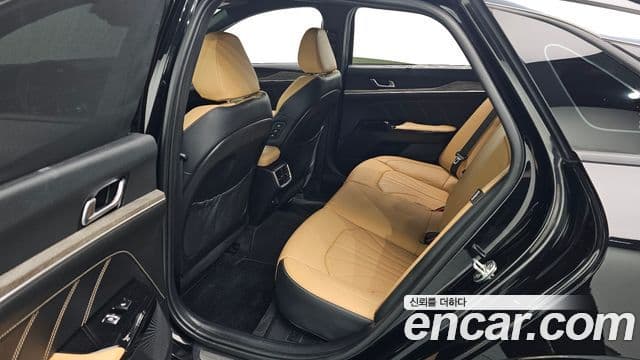 Kia K5 3세대 Signature, 2020 12