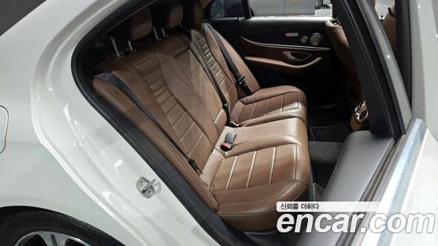 Mercedes-Benz E-класс W213 Avantgarde, 2018 12