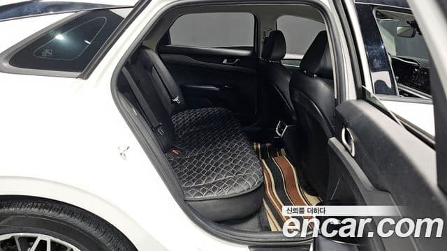 Kia K5 3세대 Trendy, 2023 12