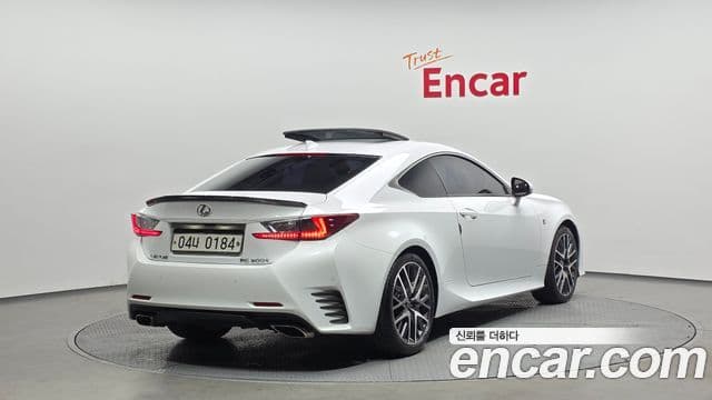 Lexus RC200t 1세대, 2016 2