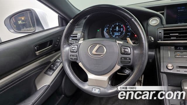 Lexus RC200t 1세대, 2016 13