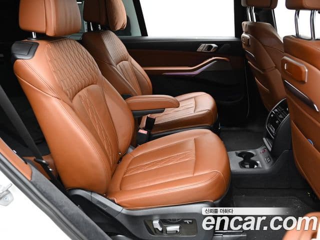 BMW X7 (G07) xDrive 40d M Sport 6인승, 2023 12