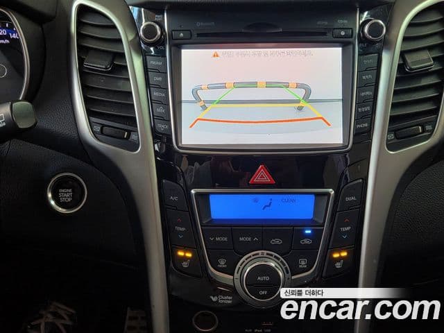 Hyundai i30(новый кузов / новое поколение) 1.6 GDI Extreme, 2012 11