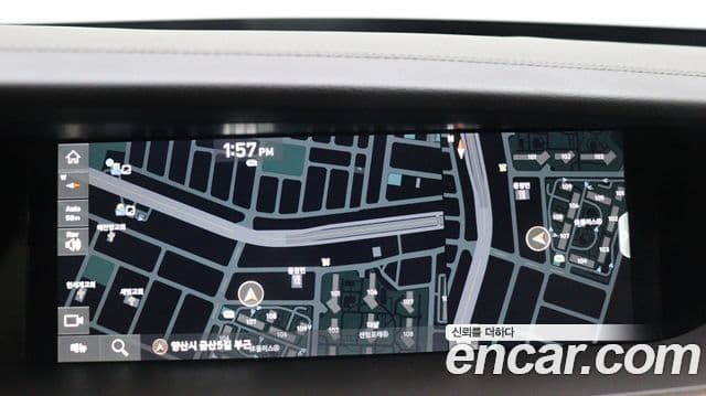 Genesis G90 Premium Luxury, 2022 18