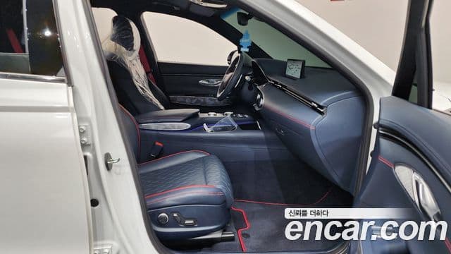 Genesis GV70, 2022 11