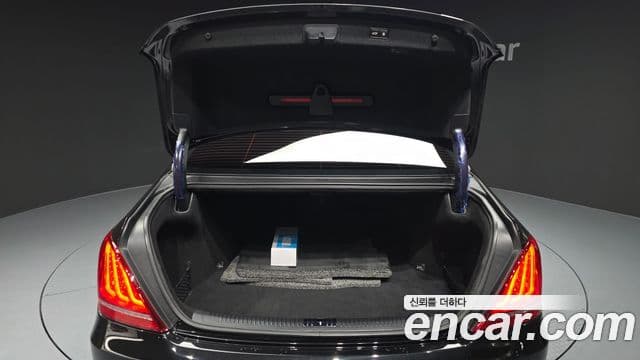 Genesis EQ900 Premium Luxury, 2018 20