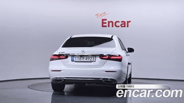 Mercedes-Benz E-класс W213 Exclusive, 2021 4