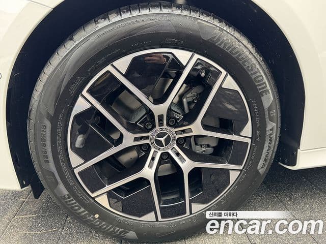 Mercedes-Benz E-класс W214 Avantgarde, 2026 6