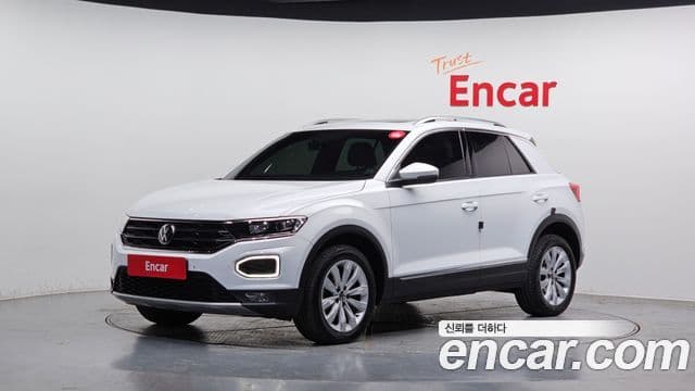 Volkswagen T-Roc Premium, 2021 1