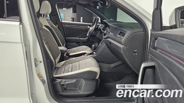 Volkswagen T-Roc Premium, 2021 11