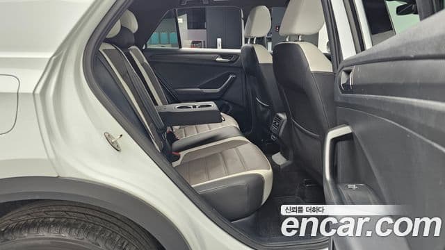 Volkswagen T-Roc Premium, 2021 12