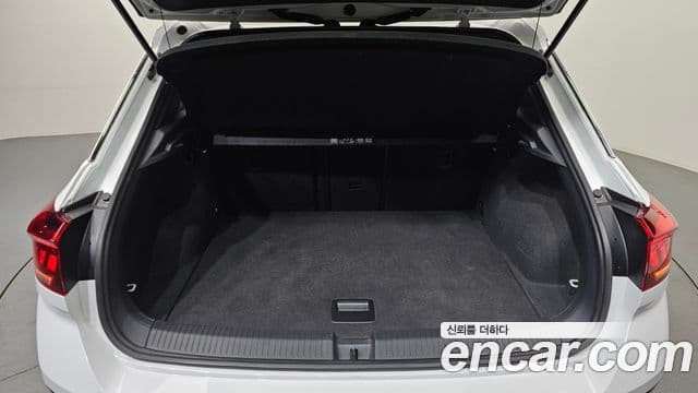 Volkswagen T-Roc Premium, 2021 20