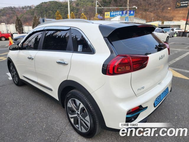 Kia Niro EV Prestige, 2022 3