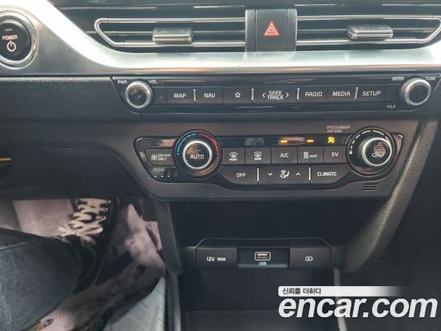 Kia Niro EV Prestige, 2022 16