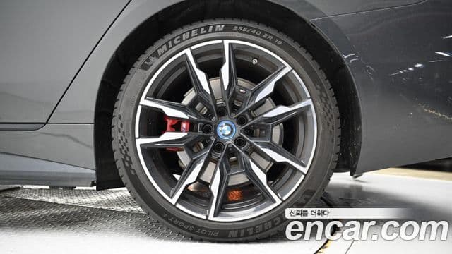 BMW i4 M50 Pro, 2024 все фото