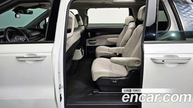 Kia Carnival 4세대 Signature, 2021 12