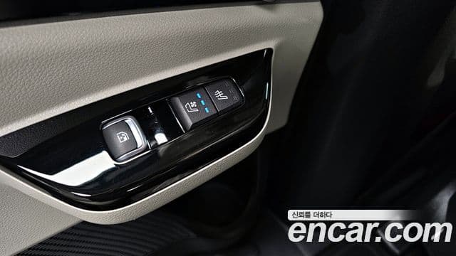 Kia Carnival 4세대 Signature, 2021 18