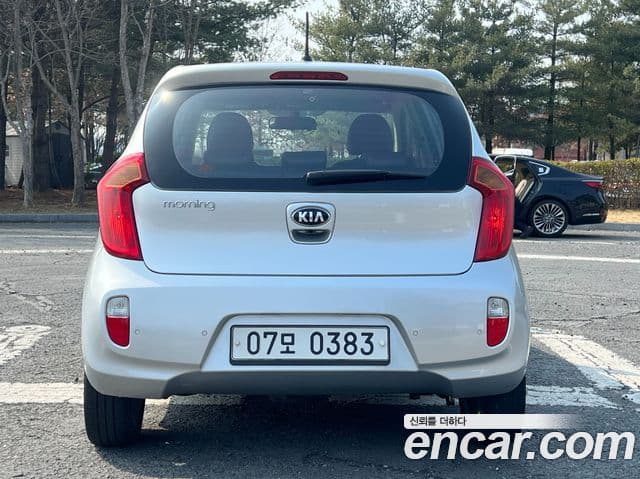 Kia All New Morning Deluxe, 2014 4