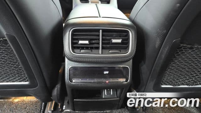 Mercedes-Benz GLE-класс W167 AMG GLE63 S 4MATIC+ купе, 2021 19