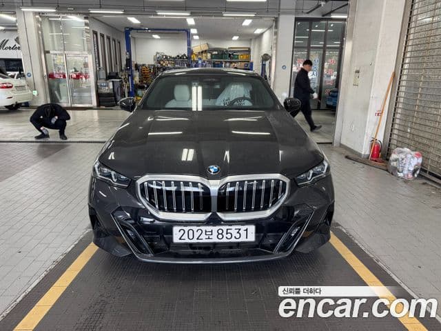 BMW 5시리즈 (G60) 520i M Sport, 2025 2