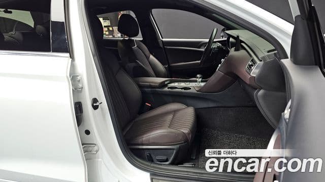 Genesis The / новый New G70, 2021 10