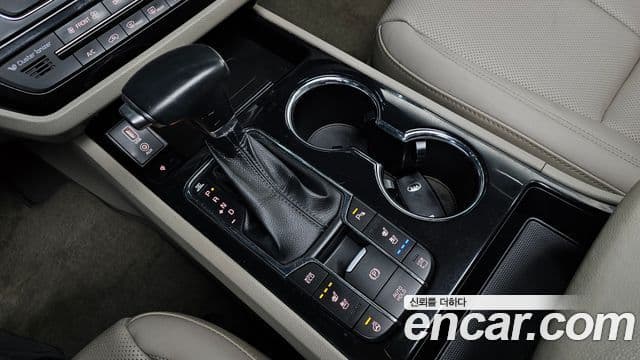 Kia The / новый New Carnival Special, 2019 9