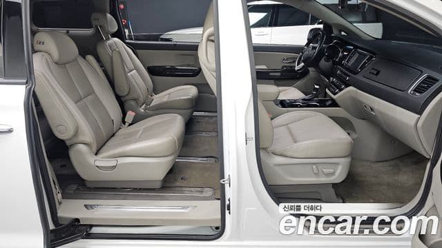 Kia The / новый New Carnival Special, 2019 10