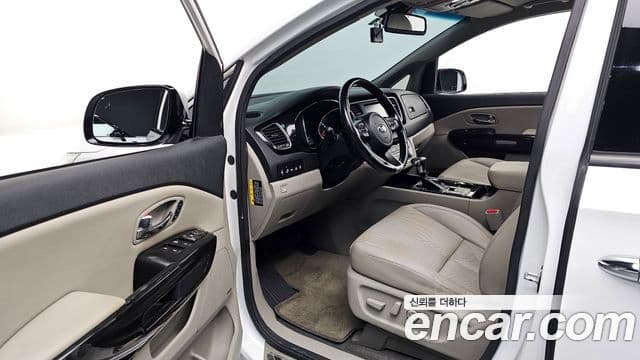 Kia The / новый New Carnival Special, 2019 11