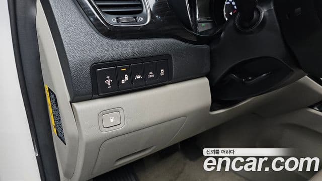 Kia The / новый New Carnival Special, 2019 13