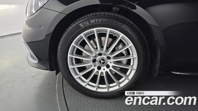 Mercedes-Benz E-класс W213 Exclusive, 2021 все фото