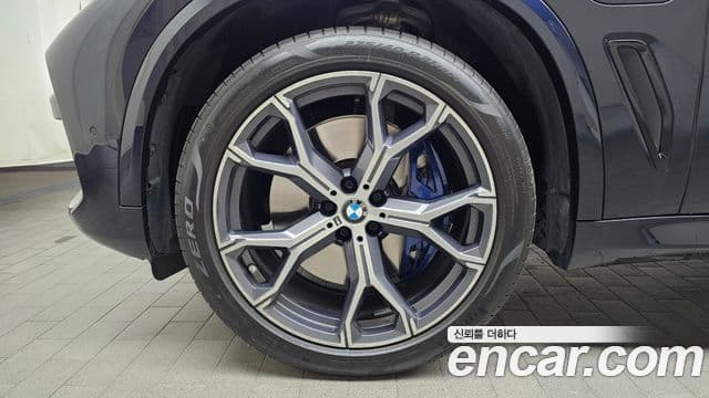 BMW X5 (G05) xDrive 45e M Sport, 2021 все фото