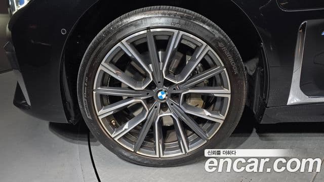BMW 7시리즈 (G11) 745Le iPerformance M Sport, 2021 все фото