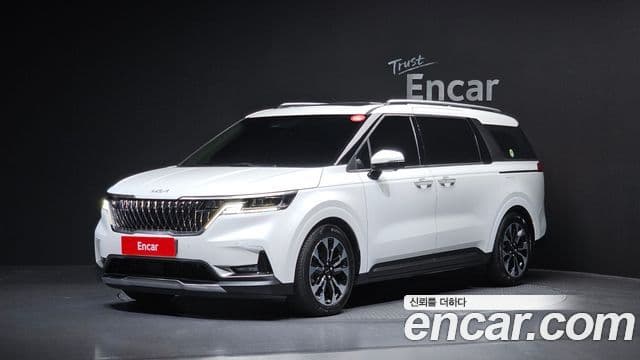 Kia Carnival 4세대 Signature, 2022 1