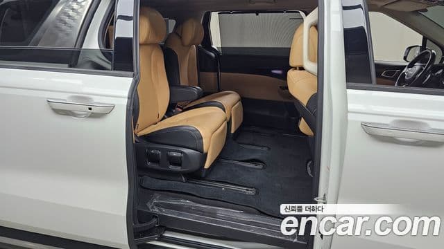 Kia Carnival 4세대 Signature, 2022 12