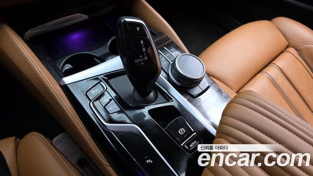 BMW 5시리즈 (G30) 520i M Sport, 2021 9