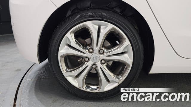 Hyundai i30(новый кузов / новое поколение) 1.6 GDI Extreme, 2012 все фото