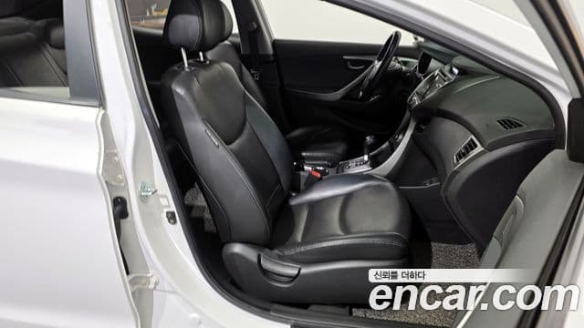 Hyundai Avante MD M16 GDI Smart, 2014 12