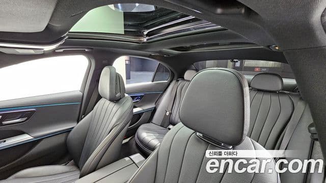 Mercedes-Benz E-класс W214 AMG Line, 2024 18