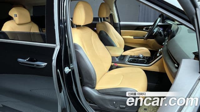 Kia Carnival 4세대 Signature, 2023 12