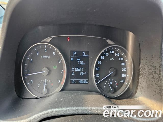 Hyundai Avante AD 1.6 LPI Style(арендный автомобиль), 2016 8