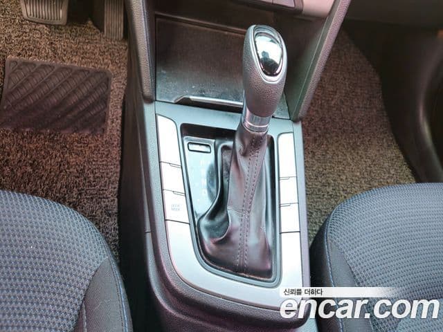 Hyundai Avante AD 1.6 LPI Style(арендный автомобиль), 2016 9